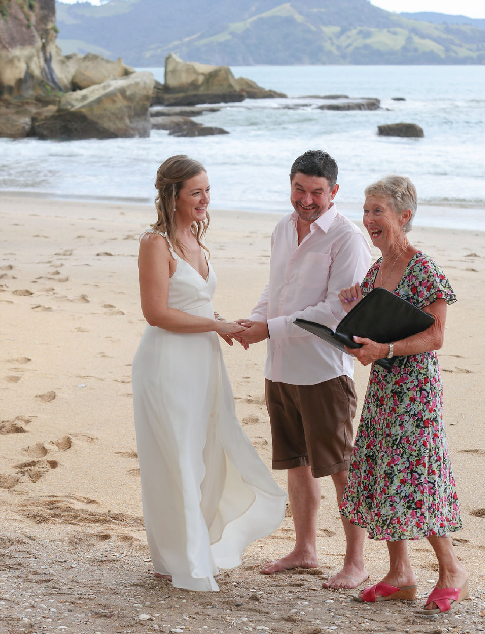 Lesley Morrison, Celebrant